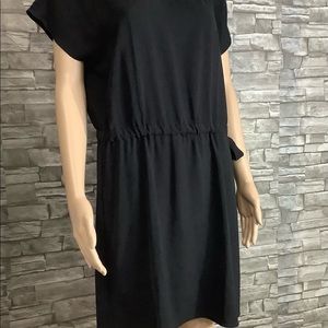 KLD Signature Black Cap Sleeve round neck casual dress L (w221)